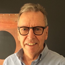 <i class='fa fa-info-circle fa-lg'></i><span> About Peter</span> Photo of Peter Romeyn